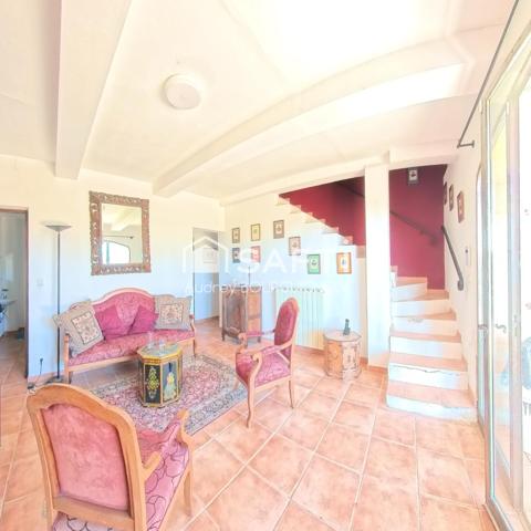 Mas provençal de 267 m² sur 8,7 hectares