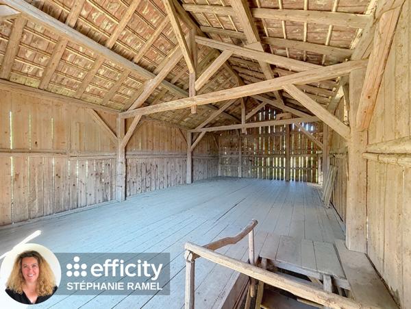 Maison
         1 pièce
        - 100 m² Exclusivité 195 000 € *