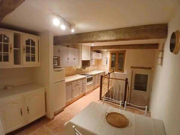 Location Appartement 2 pièces 37 m2 à Mézel