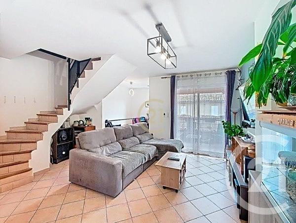 Appartement F4 à vendre  5 pièces - 83 m2 SALON DE PROVENCE - 13