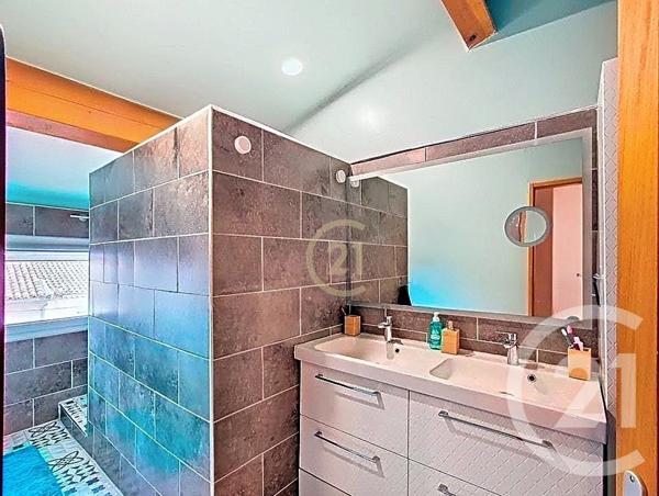 Appartement F4 à vendre  5 pièces - 83 m2 SALON DE PROVENCE - 13