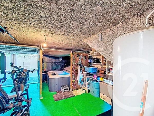 Appartement F4 à vendre  5 pièces - 83 m2 SALON DE PROVENCE - 13