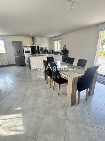 Maison à Doullens, 80600 - 3 pièces 127m²