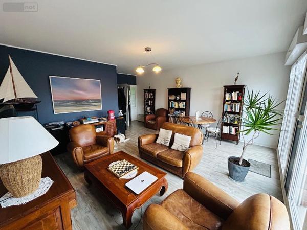 Appartement à vendre à Bruay-la-Buissière dans le Pas-de-Calais (62700), ref : 25/0034VM