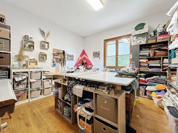 Saint-Léons (12780) Maison Type 6 de 166 m² avec vue dégagée sur son terrain de 941 m²