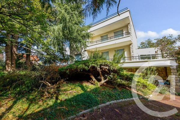 Maison à vendre  8 pièces - 149,55 m2 CHATILLON - 92