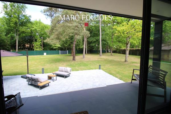 Lamorlaye Domaine du Lys – Élégante maison en pierre rénovée avec parc arboré de 3 600 m²