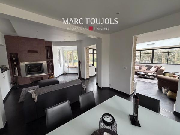 Lamorlaye Domaine du Lys – Élégante maison en pierre rénovée avec parc arboré de 3 600 m²