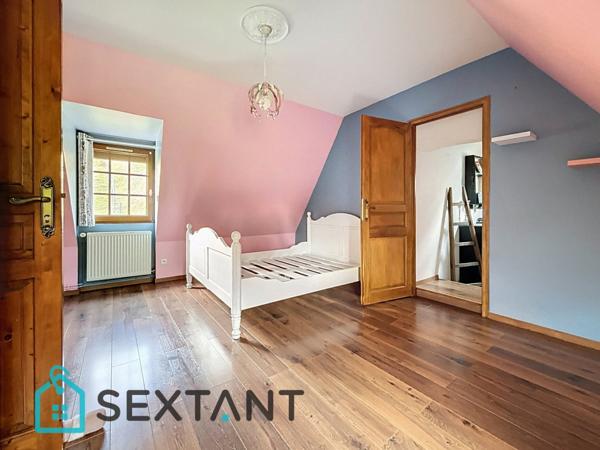 Ancien pressoir rénové avec goût 152 m2 habitable.