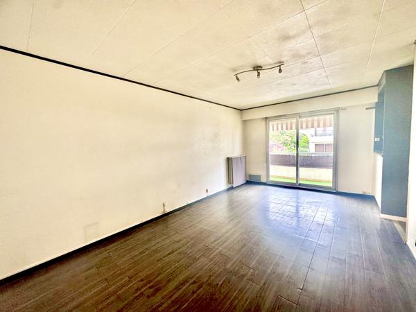 Appartement
         3 pièces
        - 70 m² Exclusivité