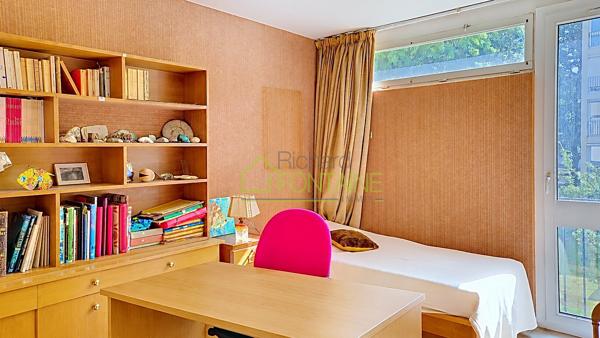Avenue Charles Péguy à Rennes - Grand Appartement avec 5 chambres de 123 m2