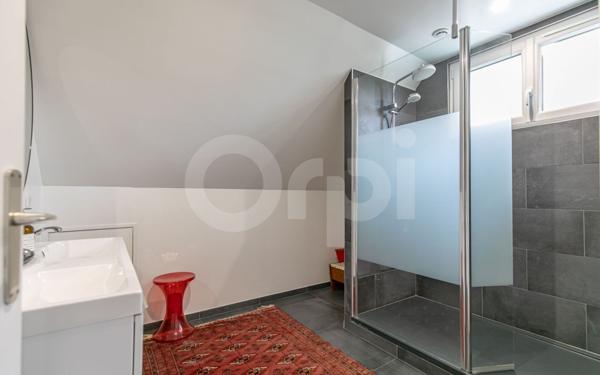 Maison à vendre    6 pièces •  Sucy-en-Brie