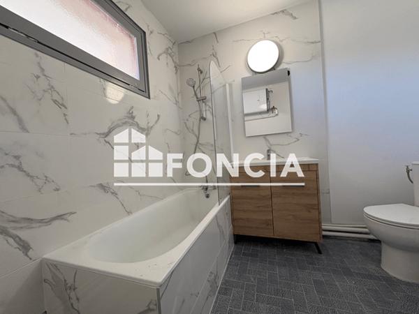 Location Studio 24.73 m² - Nimes 30000