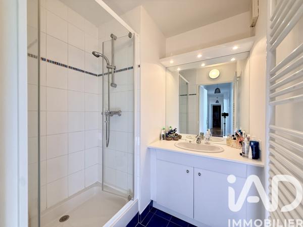 Appartement à vendre 5 pièces 103,36 m² Courbevoie