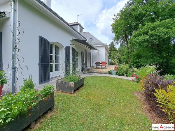 Maison à ORVAULT, 44700 - 10 pièces 181m²