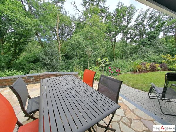 Maison à ORVAULT, 44700 - 10 pièces 181m²