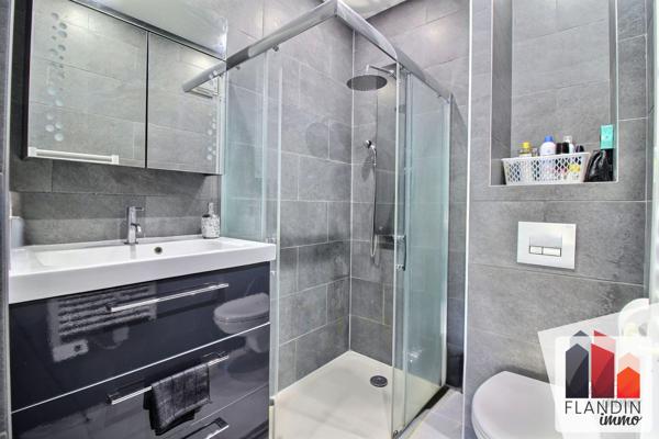 Maison 173 m² – 5 pièces + T3 indépendant – Charly