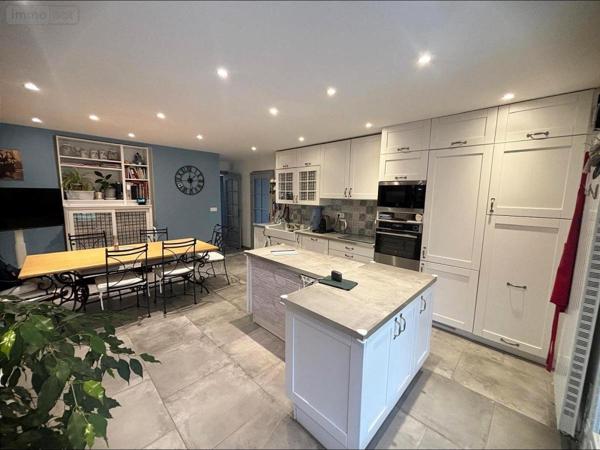 Maison à vendre à Bourges dans le Cher (18000), ref : 18004-4207