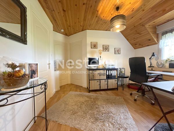 NAIZIN - Jolie maison à vendre 4 chambres, sous-sol complet et son joli jardin de 1390 m²