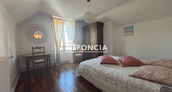 À vendre Maison 5 pièces 227 m² - Blois 41000