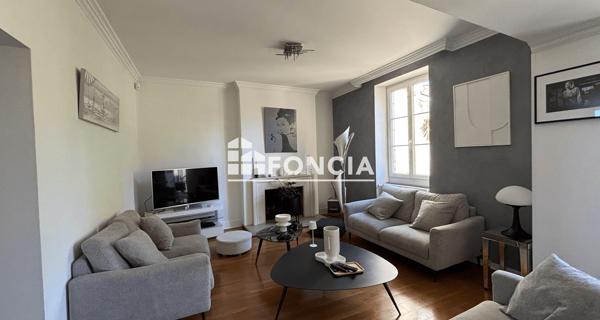 À vendre Maison 5 pièces 227 m² - Blois 41000