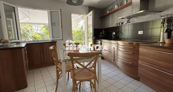 À vendre Maison 5 pièces 227 m² - Blois 41000