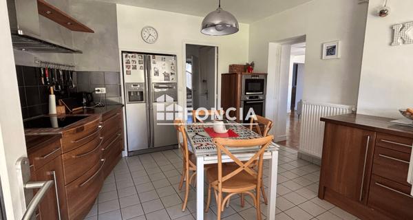 À vendre Maison 5 pièces 227 m² - Blois 41000