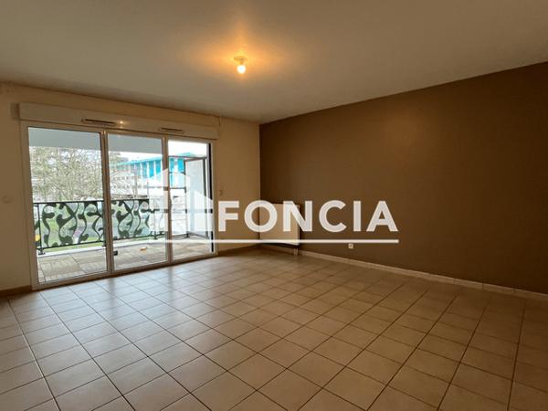 Location Appartement 2 pièces 63.95 m² - 4 AVENUE DE LA GRANDE CAVEE Herouville Saint Clair 14200