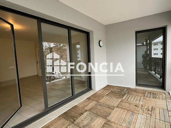 Location Appartement 2 pièces 63.95 m² - 4 AVENUE DE LA GRANDE CAVEE Herouville Saint Clair 14200