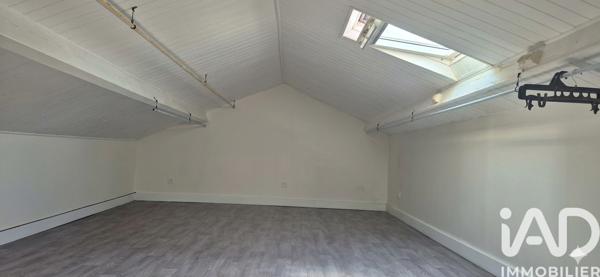 Immeuble à vendre 107 m² Croix-Chapeau