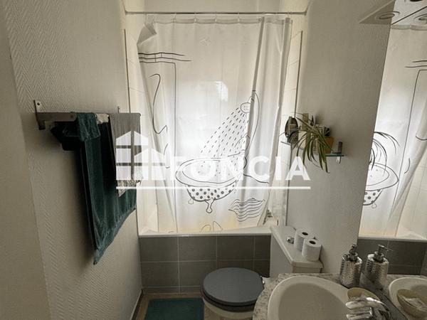 Location Appartement 2 pièces 40.69 m² - 70 RUE BERNARD PALISSY Tours 37000