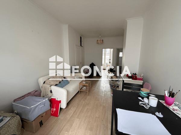 Location Appartement 2 pièces 40.69 m² - 70 RUE BERNARD PALISSY Tours 37000