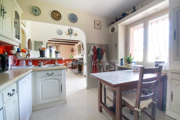 Maison
         4 pièces
        - 104 m² Exclusivité 380 000 € *