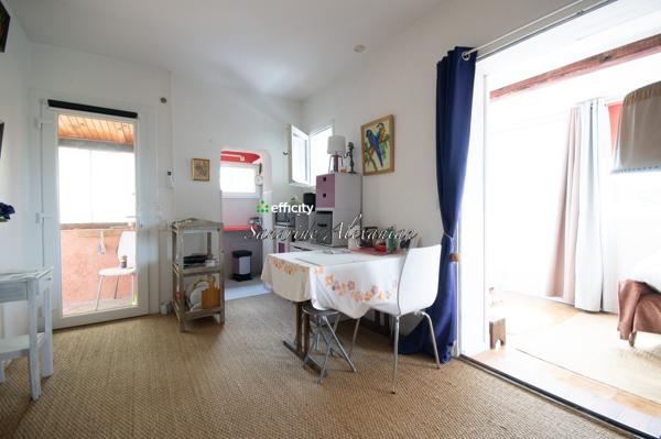 Maison
         4 pièces
        - 104 m² Exclusivité 380 000 € *