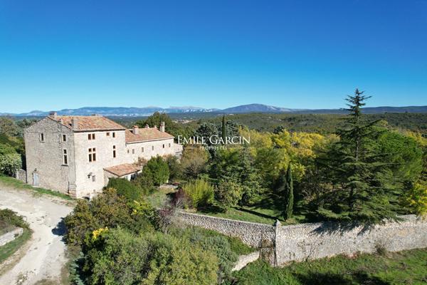 A vendre - Domaine  de 434 ha - Dans le haut Var - un héritage templier suspendu entre histoire et nature