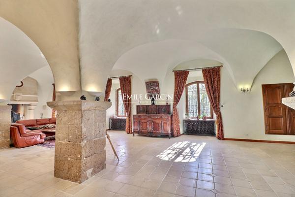 A vendre - Domaine  de 434 ha - Dans le haut Var - un héritage templier suspendu entre histoire et nature