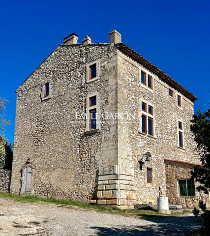 A vendre - Domaine  de 434 ha - Dans le haut Var - un héritage templier suspendu entre histoire et nature