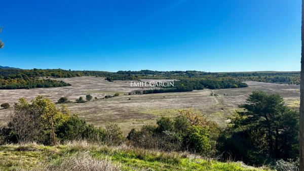 A vendre - Domaine  de 434 ha - Dans le haut Var - un héritage templier suspendu entre histoire et nature