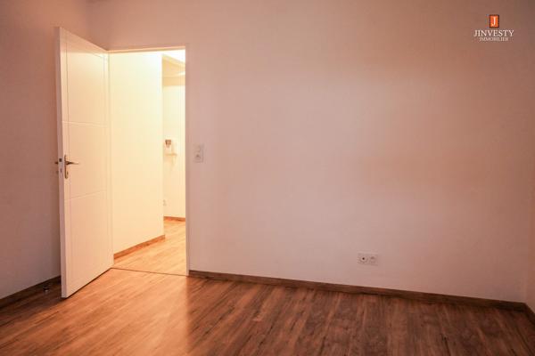 JINVESTY - APPARTEMENT T3 AVEC TERRASSE ET PARKING - LORIENT - ENTRE CENTRE VILLE ET HOPITAL - IMMEUBLE NEUF