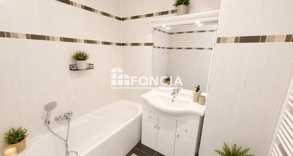 À vendre Appartement 4 pièces 81.2 m² - Fréjus 83600