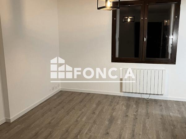 Location Studio 17.67 m² - 22/24/26 RUE DOCTEUR GREFFIER Grenoble 38000