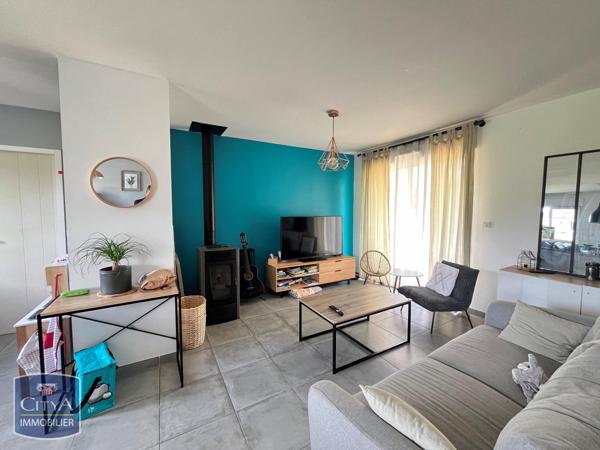 Location maison Saint-Martin-d'Auxigny (18110) 3 pièces 75m²