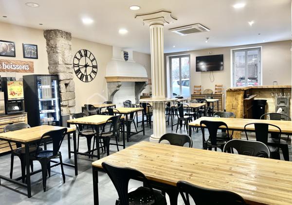 Local d'activités de 1 300 m²