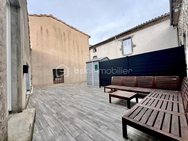 Local d'activités de 1 300 m²