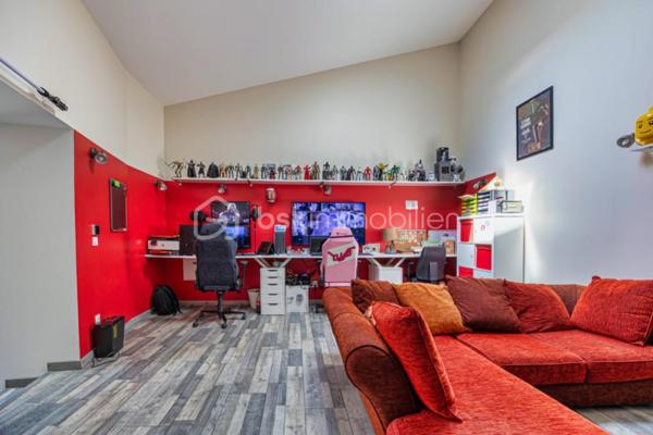 Local d'activités de 1 300 m²