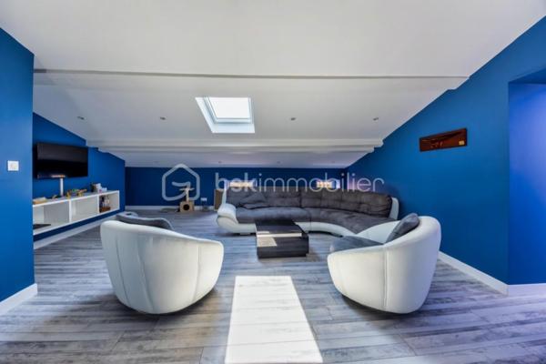 Local d'activités de 1 300 m²