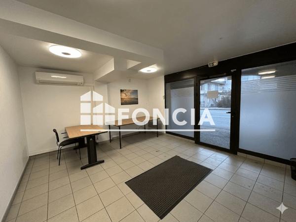 Location Local commercial 2 pièces 74.9 m² - Saint -Jorioz 74410