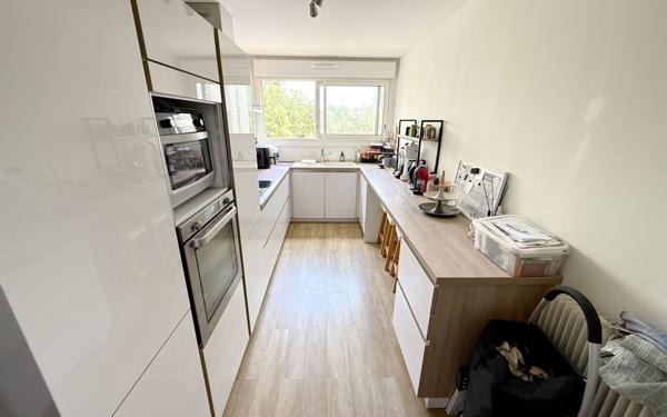 Appartement à vendre    5 pièces • 107 m2 Toulouse