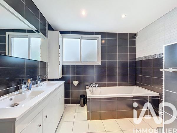 Maison à vendre 6 pièces 129 m² Othis