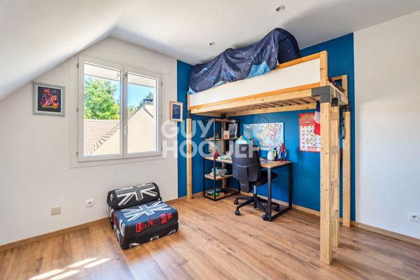 Maison coup de coeur de 240 m² avec piscine, appartement indépendant et double box à Mouy